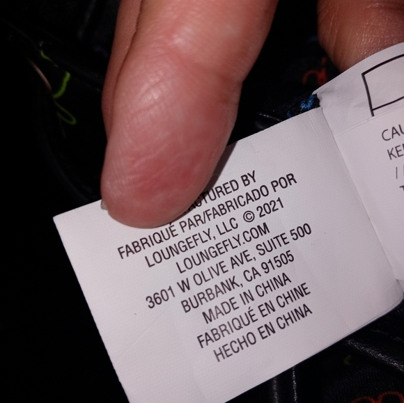 Loungefly Sourpatch Kids Multicolor Mini Cinch Closure Backpack - Picture 12 of 12